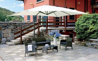 Parasol ogrodowy BATISTA 3×4 m z grafitowego aluminium i tkaniną ecru 