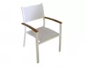 biały aluminiowy fotel z podłokietnikamia