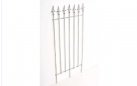 Biała postarzana trelisa płotek z ornamentami ogrodowa ELIZZE metaloplastyka