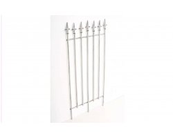 Biała postarzana trelisa płotek z ornamentami ogrodowa ELIZZE metaloplastyka