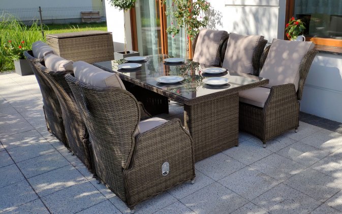 RAMONES - zestaw obiadowy ze stołem o dł. 200 cm i 6 fotelami brązowy matowy / blat czarny