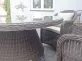 Zestaw stołowy na taras KUMBANG 110 okrągły stół 110 4 fotele z technorattanu