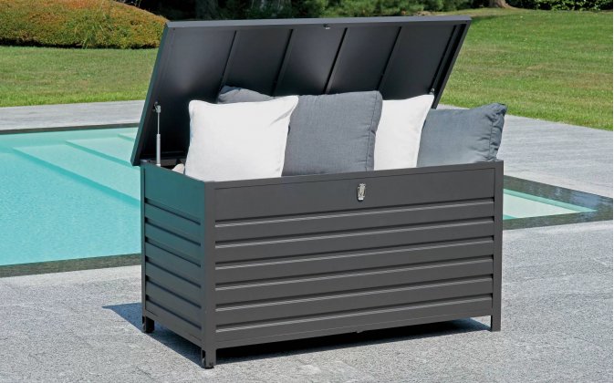 aluminiowa skrzynia ogrodowa szara na kółkach