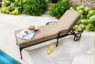 Leżak aluminiowy na kółkach stylowy AMALFI Hartman