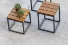 Stoliki boczne SOHO - ciemnoszara aluminiowa konstrukcja z blatami teakowymi