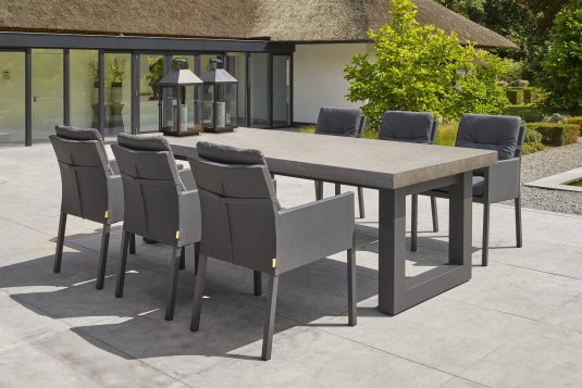 Meble ogrodowe aluminiowe stołowe STELVIO 240 - nogi ciemnoszare - blat ceramiczny i fotele ciemnoszare CARIBEAN Meble ogrodowe aluminiowe stołowe STELVIO 240 - nogi ciemnoszare - blat ceramiczny i fotele ciemnoszare CARIBEAN