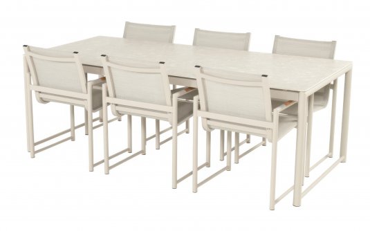 JASNY BEŻ Dostępny JASNY BEŻ Dostępny