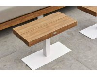 Aluminiowy biały stolik ogrodowy z blatem teak FITZ ROY