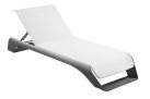 Leżak z kółkami i stolikiem bocznym ONDA Higold 