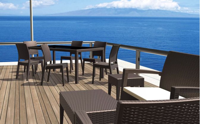 BRĄZOWY stolik kwadratowy boczny ogrodowy 45x45 cm MIAMI tworzywo sztuczne styl technorattan