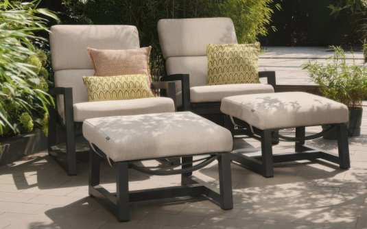 Fotel ogrodowy GIO aluminium poduszka olefin z podnóżkiem szerokość 73 cm kolor antracytowy