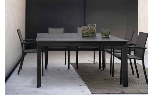 Ciemnoszary zestaw stołowy aluminiowy z rozkładanym stołem 160x160 KONNOR bizzotto