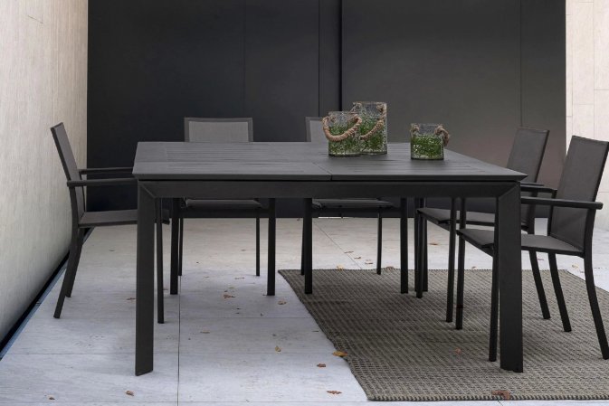 Ciemnoszary zestaw stołowy aluminiowy z rozkładanym stołem 160x160 KONNOR bizzotto