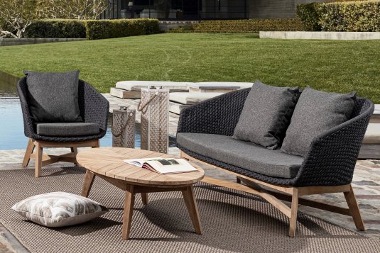 TEAK Dostępny TEAK Dostępny