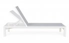 Biały leżak ogrodowy aluminiowy z kółkami tekstylina skipper bizzotto