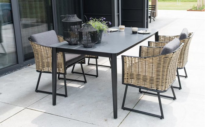 Zestaw stołowy na taras aluminiowo-technorattanowy kolor naturalny SOLAMENTE