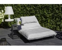 Łóżko ogrodowe czarne z materacem Sunbrella jasnoszarym EMMA Hartman