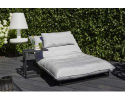 Łóżko ogrodowe czarne z materacem Sunbrella jasnoszarym EMMA Hartman