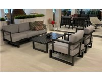 Ciemnoszary komplet wypoczynkowy z szarobeżowymi poduszkami CALABRIA Hartman