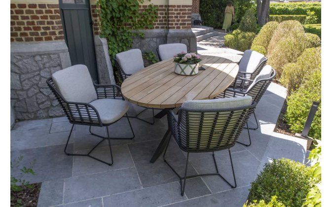 Komplet stołowy z owalnym stołem 240x115 i 6 krzesłąmi FABRICE 4so