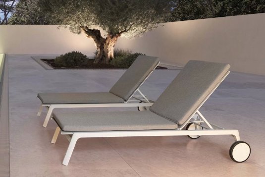 BIAŁY Dostępny BIAŁY Dostępny