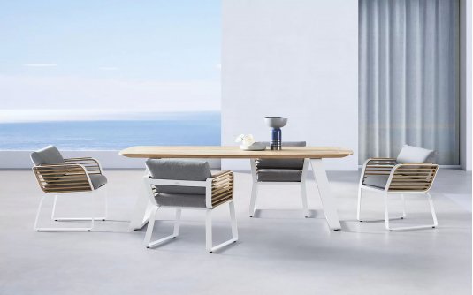 Luksusowe meble obiadowe ogrodowe białe aluminium szare poduszki WING Higold