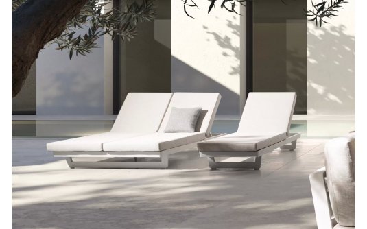 Białe dwuosobowe nowoczesne łóżko ogrodowe aluminiowe INFINITY bizzotto