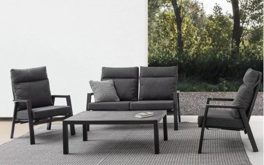 Szary komplet mebli na taras z aluminium z pochylanymi oparciami KLEDI bizzotto Szary komplet mebli na taras z aluminium z pochylanymi oparciami KLEDI bizzotto