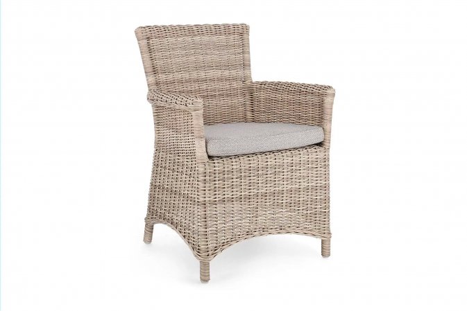 Stylowe krzesło z podłokietnikami z technorattanu rustykalny beżowy JUPIER bizzotto