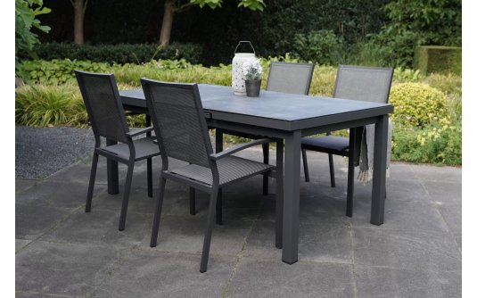 Grafitowy stół rozkłądany 180-240 cm aluminiowy ogrodowy BALENO Grafitowy stół rozkłądany 180-240 cm aluminiowy ogrodowy BALENO