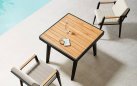 Komplet stołowy dla 4 osób antracytowy aluminiowy teak EMOTI Dining Small