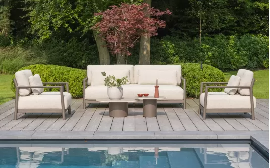 Meble wypoczynkowe na taras aluminiowe CAPRESI ciemnobrązowa rama i beżowe poduszki Olefin Meble wypoczynkowe na taras aluminiowe CAPRESI ciemnobrązowa rama i beżowe poduszki Olefin