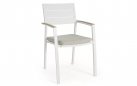 Aluminiowe krzesło ogrodowe sztaplowania z poduszką i podłokietnikami białokremowe zelmar bizzotto