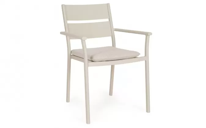 Jasnobeżowe sztaplowania krzesło aluminiowe z poduszką olefin molokai bizzotto