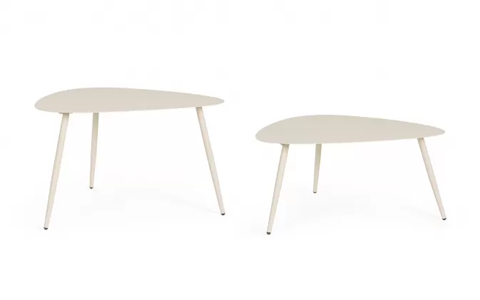 Jasnobeżowy zestaw stolików ogrodowych trójkątnych YVONNE 77,5x73,5 2 wysokości