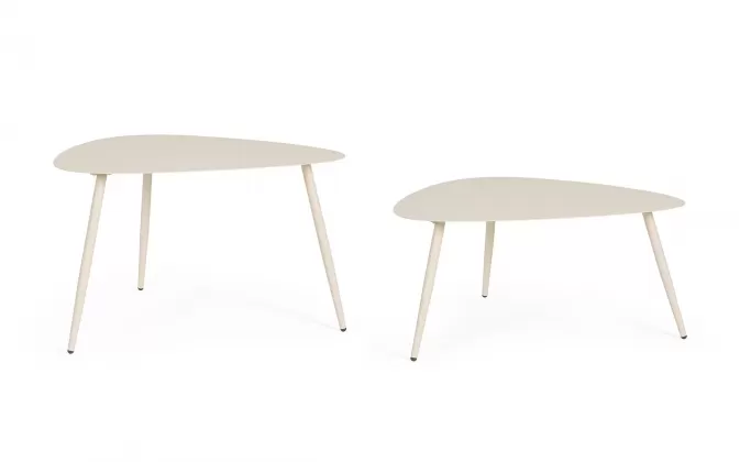 Jasnobeżowy zestaw stolików ogrodowych trójkątnych YVONNE 77,5x73,5 2 wysokości