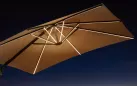 Ekskluzywny parasol ogrodowy z podstawą granitową spółkami noga drewnopodobna poszycie ecru sunbrella wing 3 x 3 m