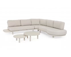 Jasnobeżowy narożnik na taras aluminiowy z wyspą HERCULES aluminiowy z 2 stolikami