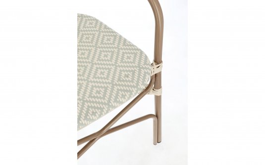 ZIELONOSZARY Dostępny