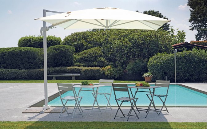 Biały parasol ogrodowy noga boczna CALIFORNIA pochylany w 2 osiach 