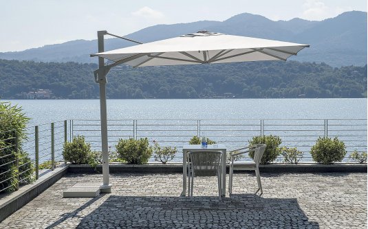 Parasol z nogą boczną FIRENZE 3x3 m aluminium noga biała akryl Olefin