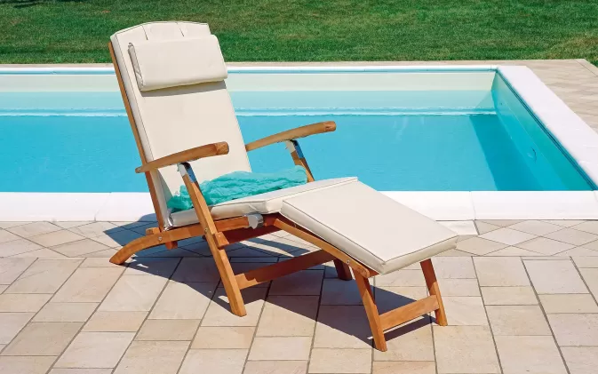 Fotel ogrodowy STEAMER 163×58 teak regulowany z poduszką ecru na taras