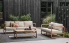 DOLCE LOUNGE Zestaw wypoczynkowy na taras z teaku z sofą 2‑ lub 3‑osobową i poduszkami All Weather j