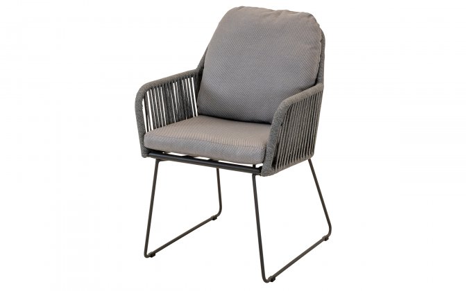 Nowoczesne krzesło ogrodowe z liną polipropylenową i wygodnymi poduszkami olewin RIFF