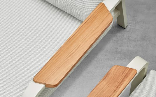 SZAROBEŻOWY Dostępny