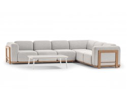 Luksusowy narożnik ogrodowy. Beżowe, grube poduchy. RULE