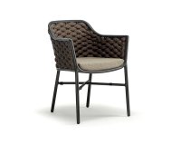 Brązowe krzesło sztaplowania aluminiowe z oplotem z pasów olefinnowych