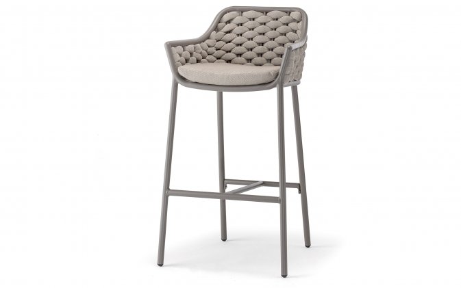 Beżowy stołek barowy ogrodowy z siedziskiem z oplotem z liny olefinowej z gumą