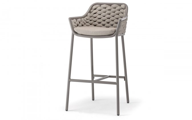 Beżowy stołek barowy ogrodowy z siedziskiem z oplotem z liny olefinowej z gumą