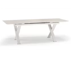 Aluminiowy stół ogrodowy SALINA beżowy nogami krzyżowe i rozkładany blat 200-260 cm kamienia spiekanego Salina